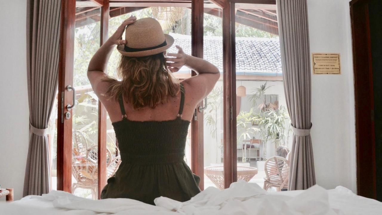 Hotel Ola Ola Lombok Selong Belanak Esterno foto