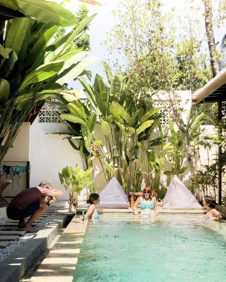 Hotel Ola Ola Lombok Selong Belanak Esterno foto